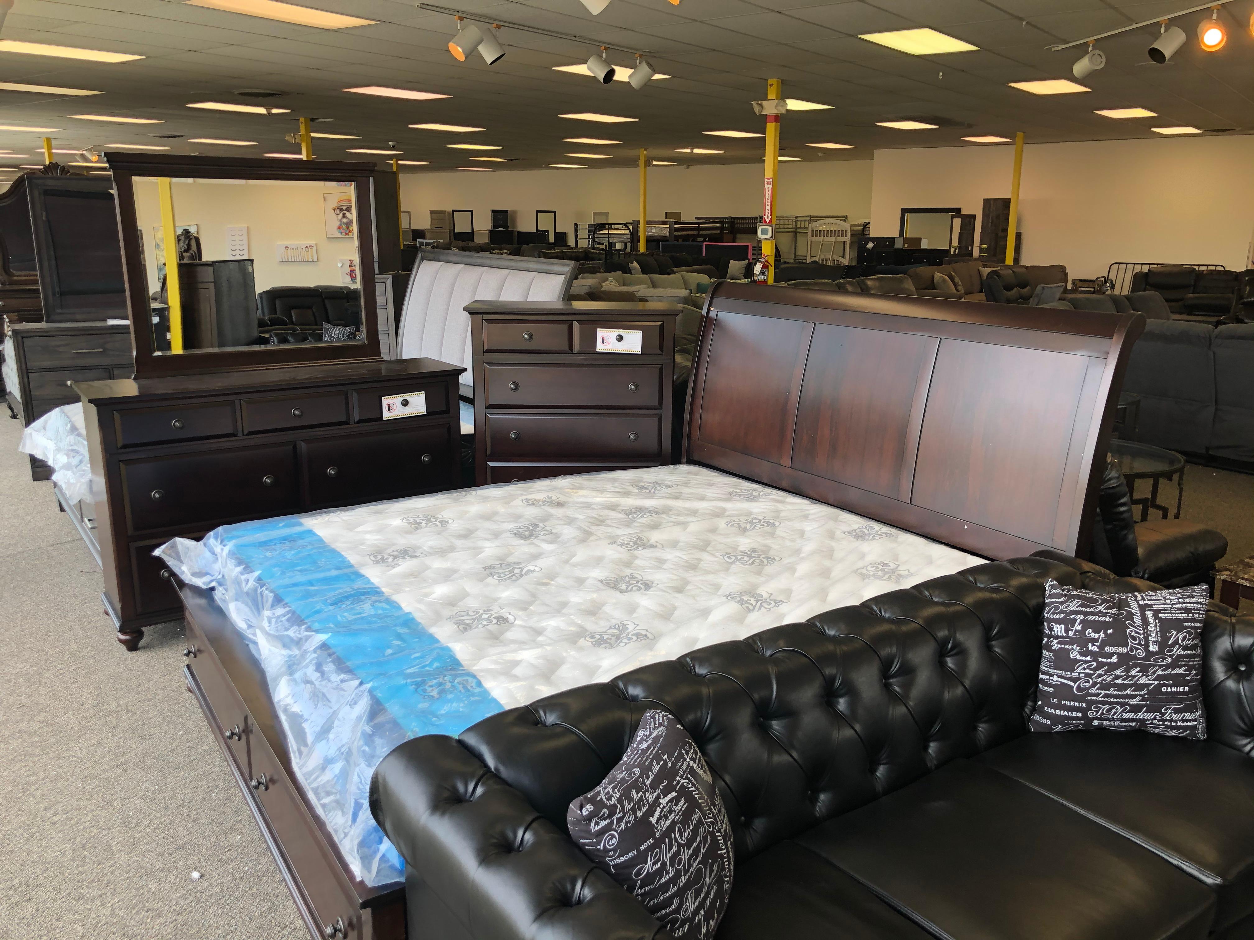 Quality Furniture, Discount Prices