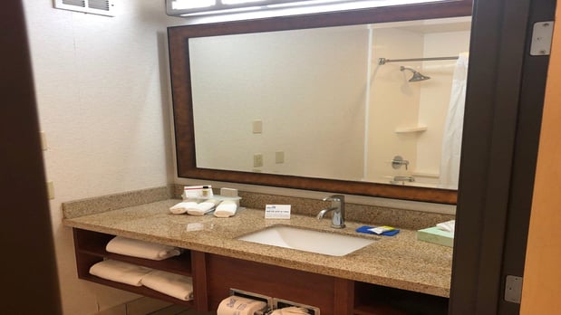 Images Holiday Inn Express & Suites Berkeley by IHG