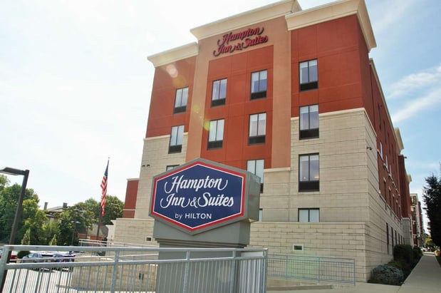 Images Hampton Inn & Suites Cincinnati/Uptown-University Area