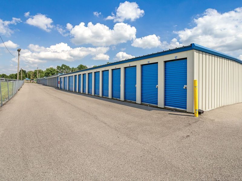 Exterior Units - Storage Express at 292 13th St NW, Linton, IN 47441