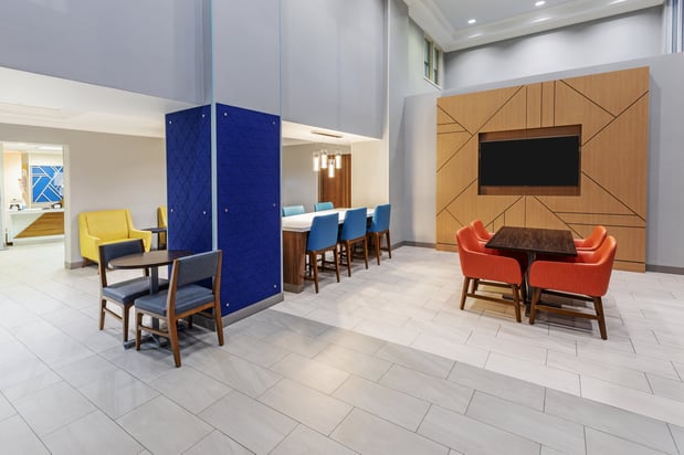 Images Holiday Inn Express & Suites Vicksburg by IHG
