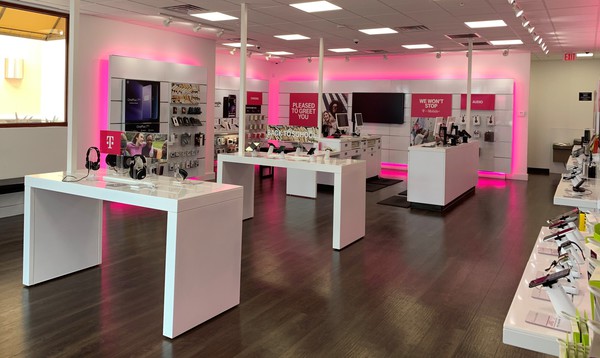 T Mobile Store At 3027 Sw Port St Lucie Blvd Port St Lucie Fl T Mobile