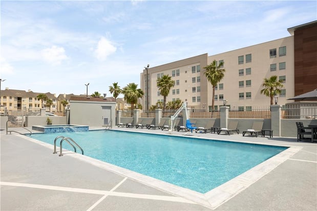 Images Hampton Inn & Suites Galveston