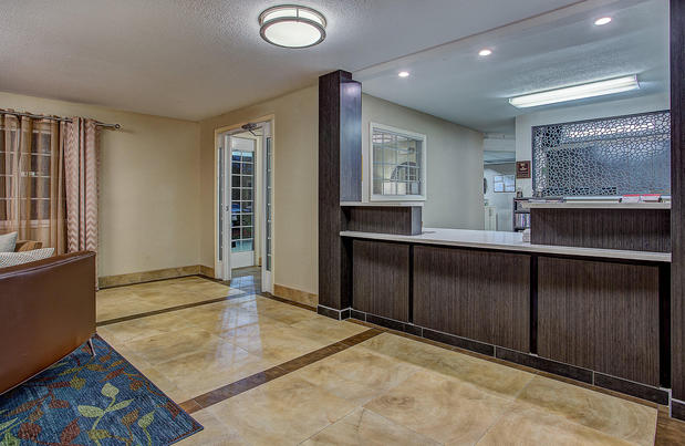 Images Candlewood Suites Louisville Airport by IHG