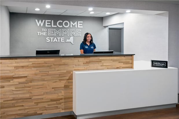 Images Hampton Inn Buffalo-Airport/Galleria Mall