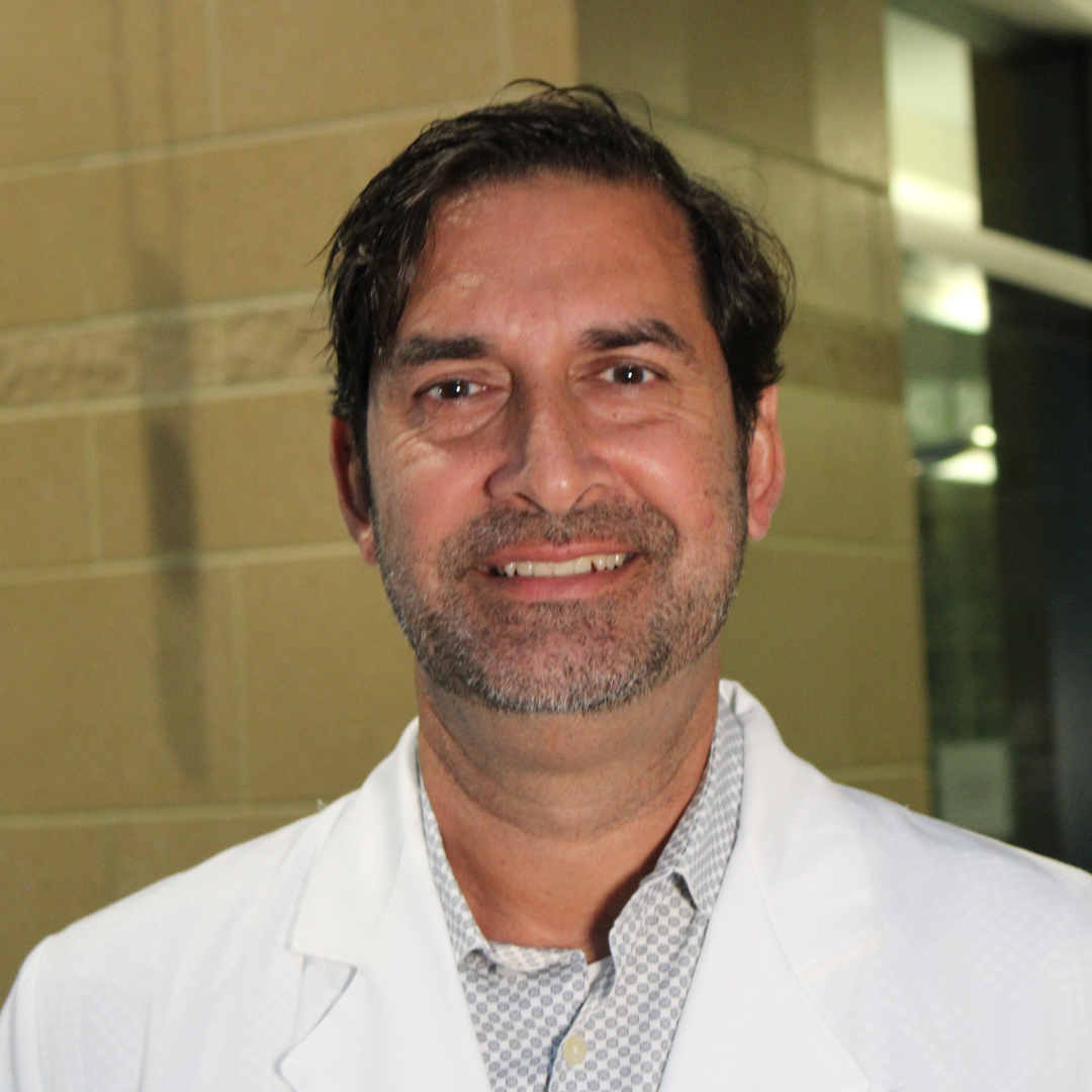 Headshot of Timothy Devraj, MD