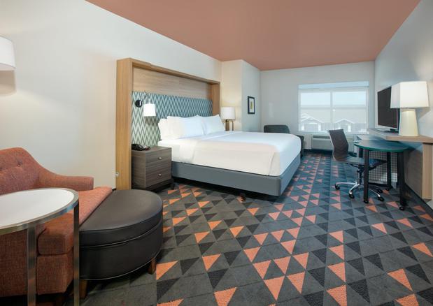 Images Holiday Inn Dallas-Fort Worth Airport S, an IHG Hotel