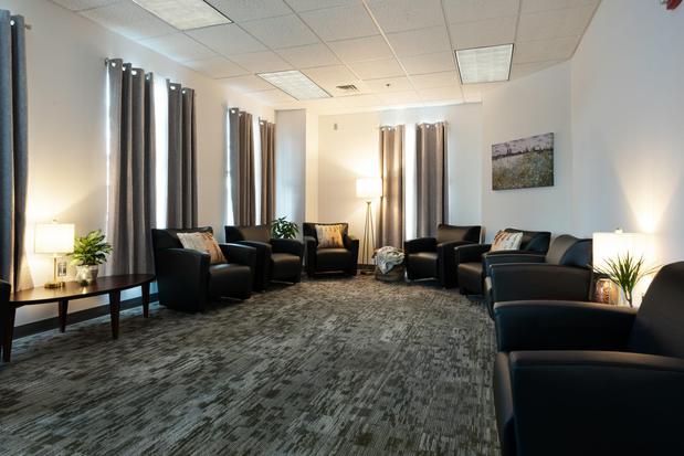 Images Pasadena Villa Outpatient - Knoxville