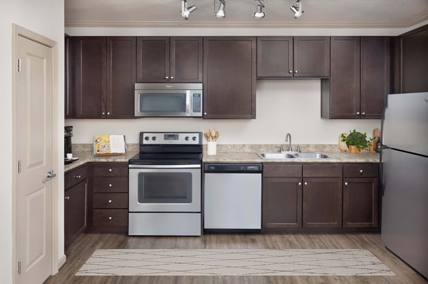 Images Camden Waterford Lakes Apartments