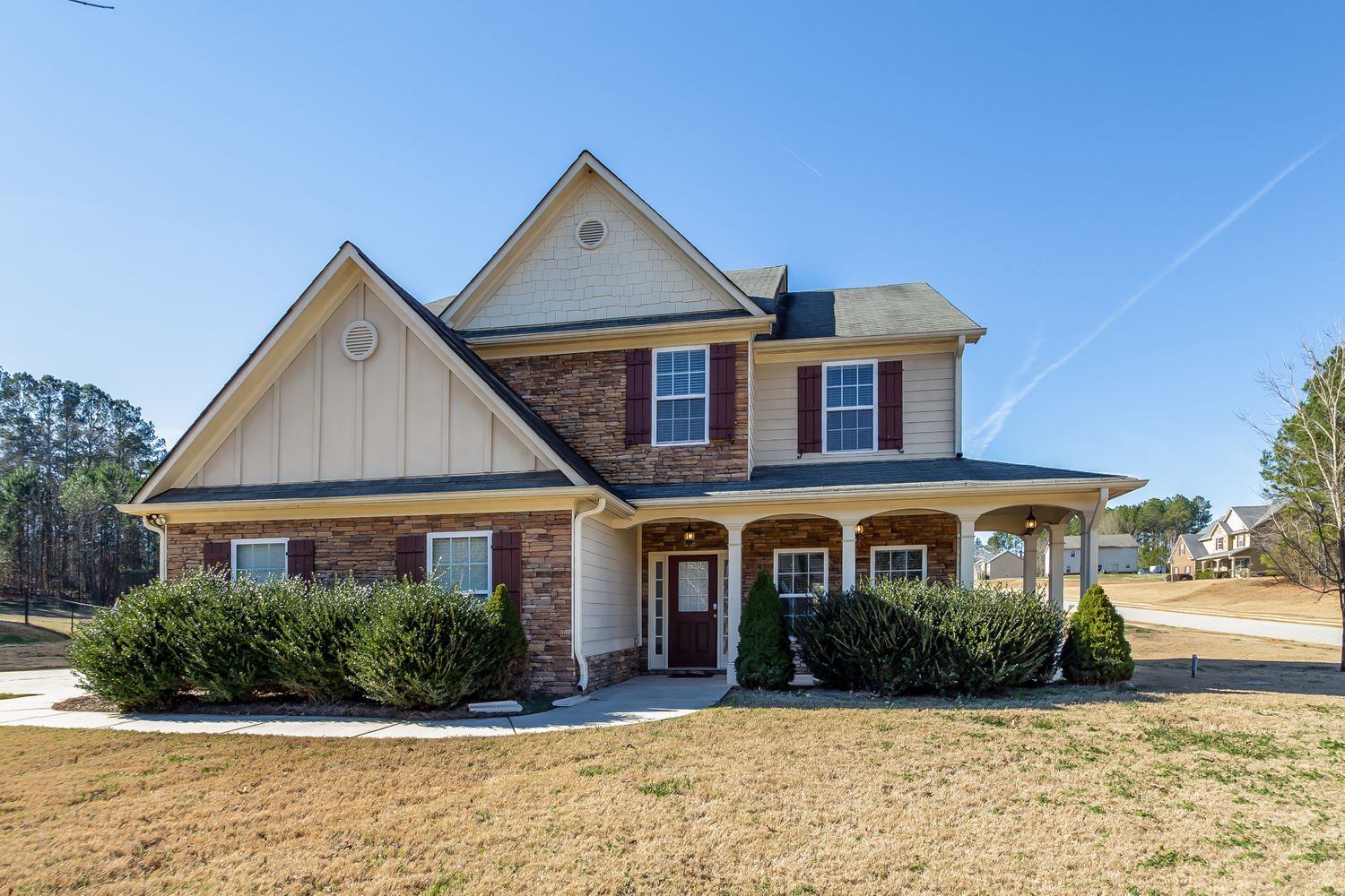 Beautiful home with covered porch at Invitation Homes Atlanta.