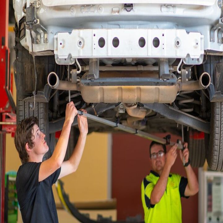 Images Tingay's Smash Repairs & 24 Hour Towing - RACV Partners