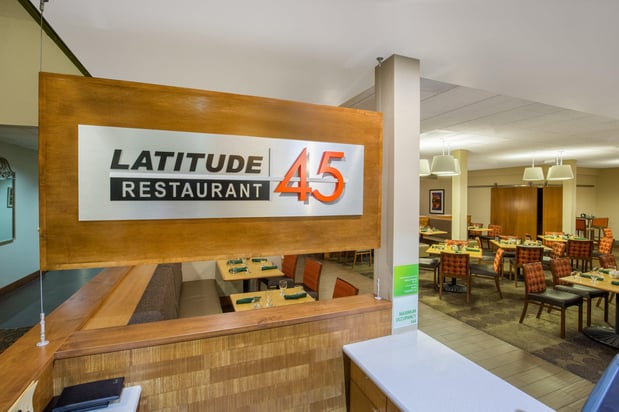 Images Holiday Inn Portland-Airport (I-205) by IHG