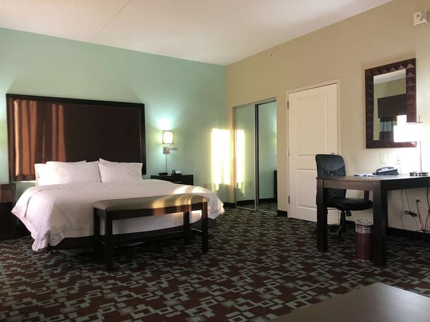 Images Hampton Inn & Suites Nashville @ Opryland