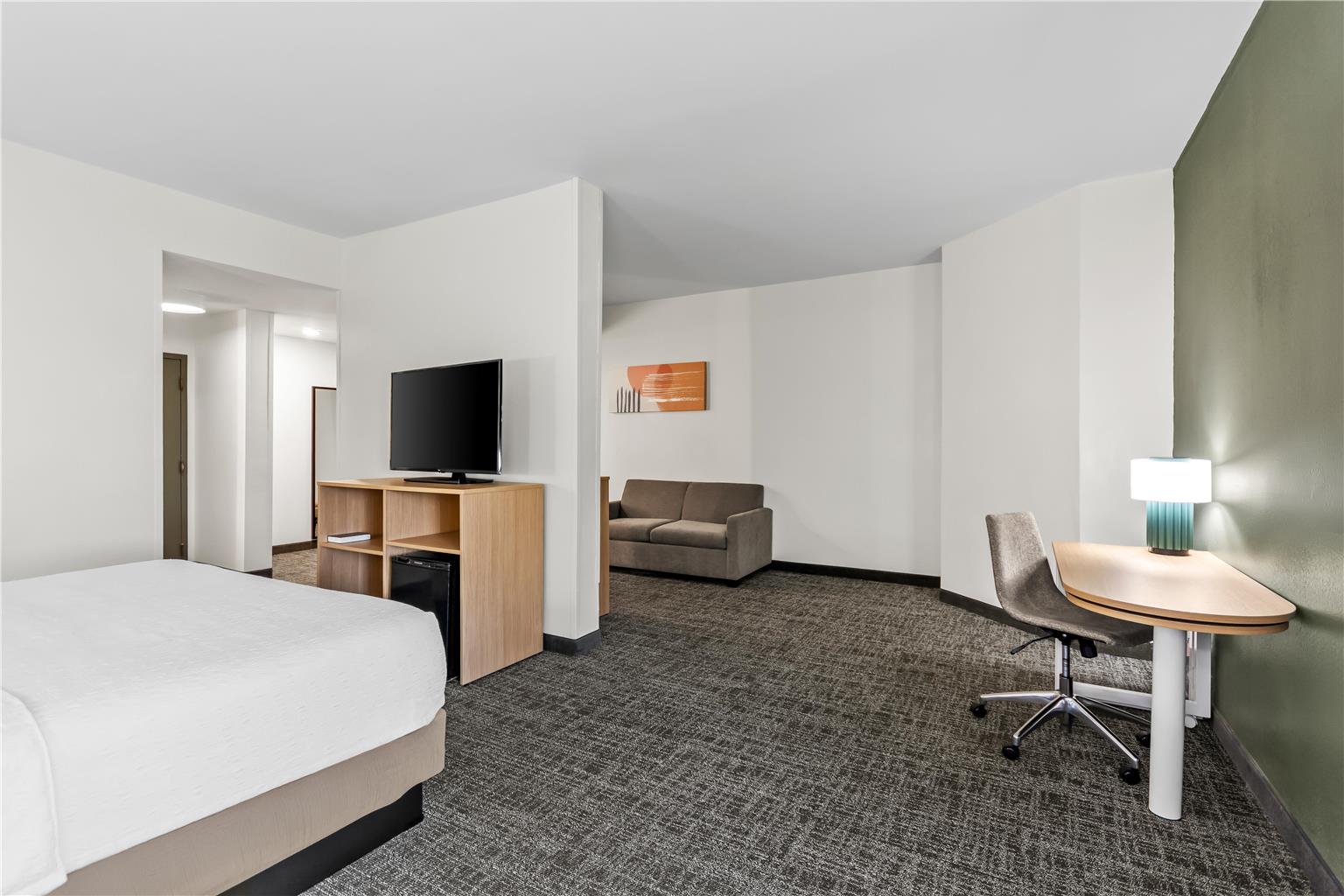 Guest room 