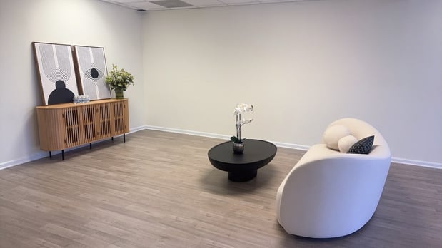 Images Essential Injectable LLC