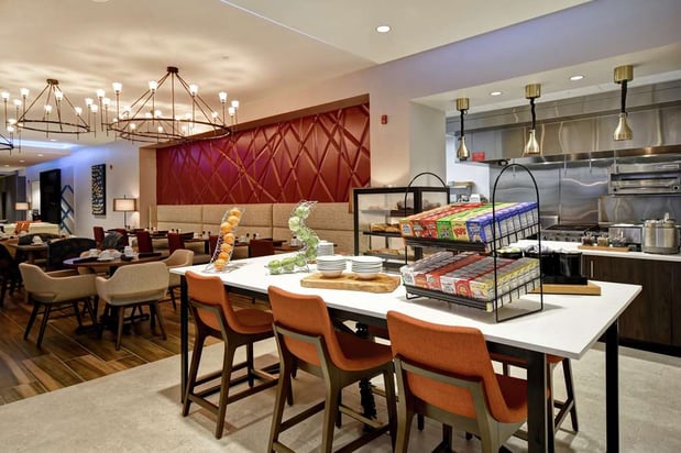 Images Hilton Garden Inn Lansing West