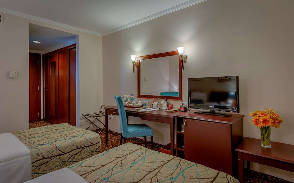 Images Best Western Plus Khan Hotel