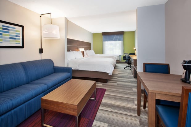 Images Holiday Inn Express & Suites Warrenton by IHG