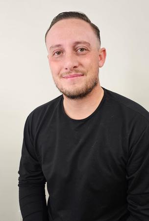 Images Laura San Nicolas - State Farm Insurance Agent