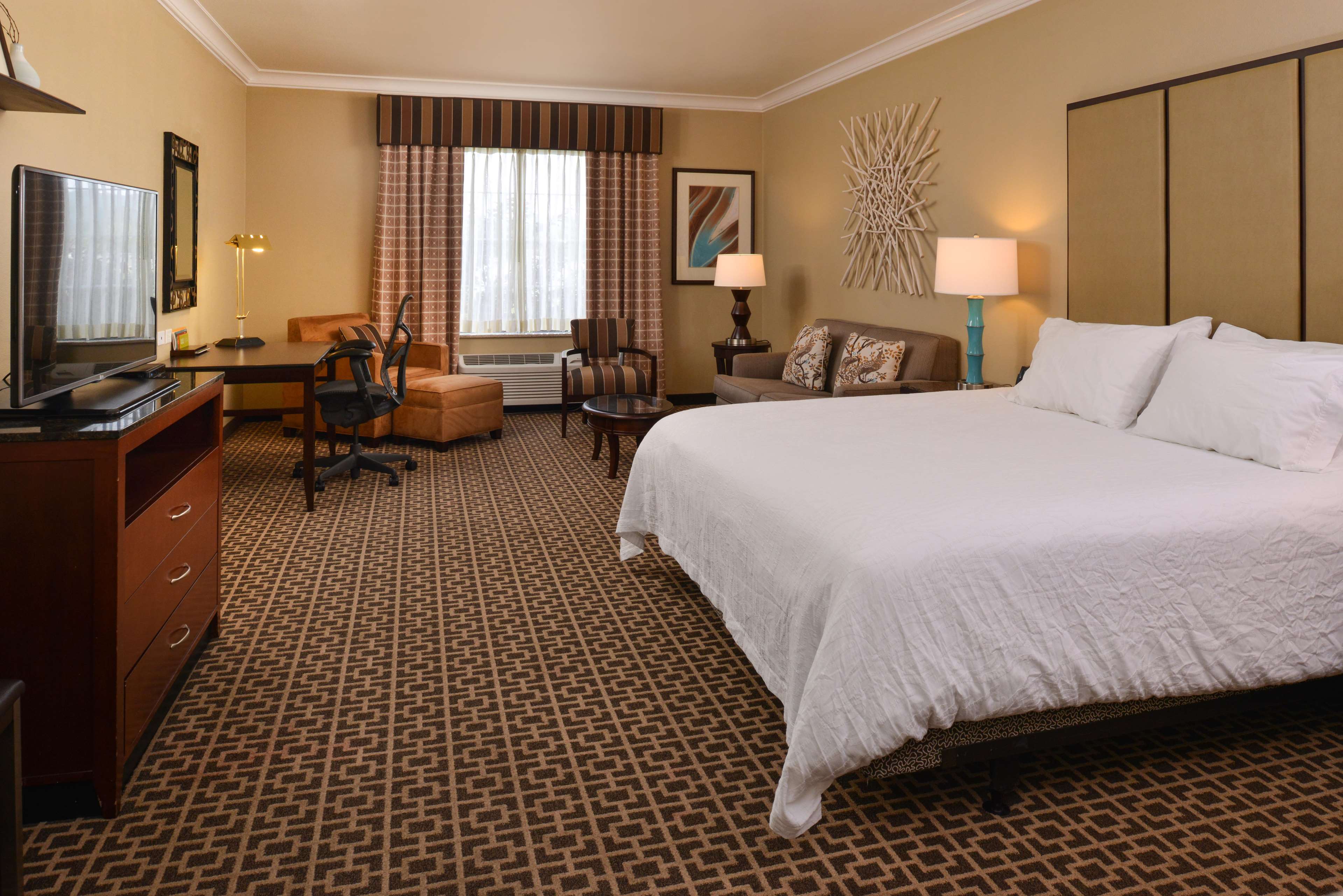 Guest room