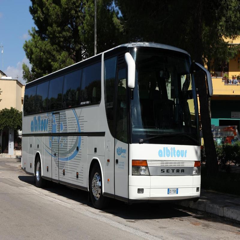 Images Albitour - Noleggio Autobus Pullman in Provincia di Brindisi