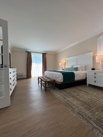 Images The Capri Inn