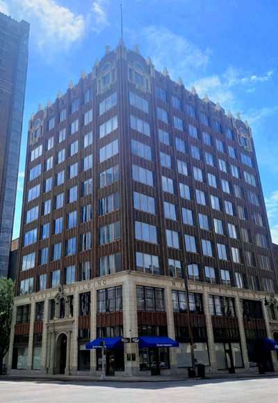 First Horizon Bank
Downtown Birmingham