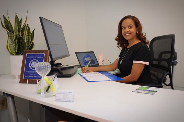Images B&M Accounting and Tax Service