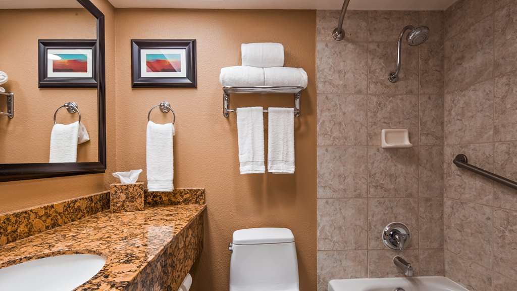 Best Western Plus Casino Royale–Center Strip
