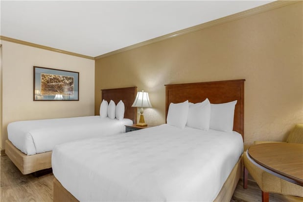 Images Best Western Plus Morristown Inn