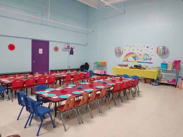 Images DinoDash Indoor Playground