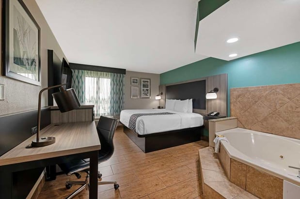 Images Best Western Plus Greenwood/Indy South Inn