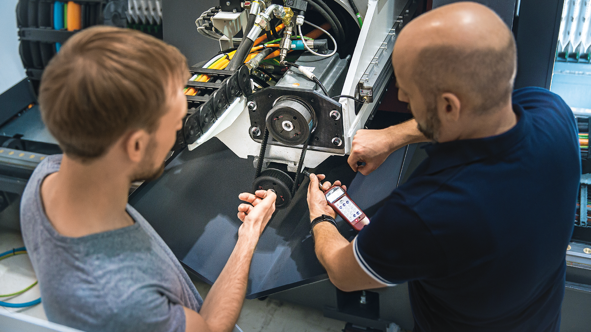 Bild 3 von EMCO Drehmaschinen, Fräsmaschinen und CNC Training