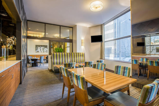 Images Crowne Plaza Seattle-Downtown by IHG