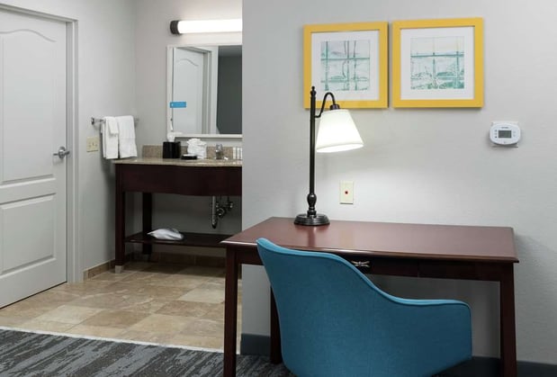 Images Hampton Inn & Suites Rochester-North