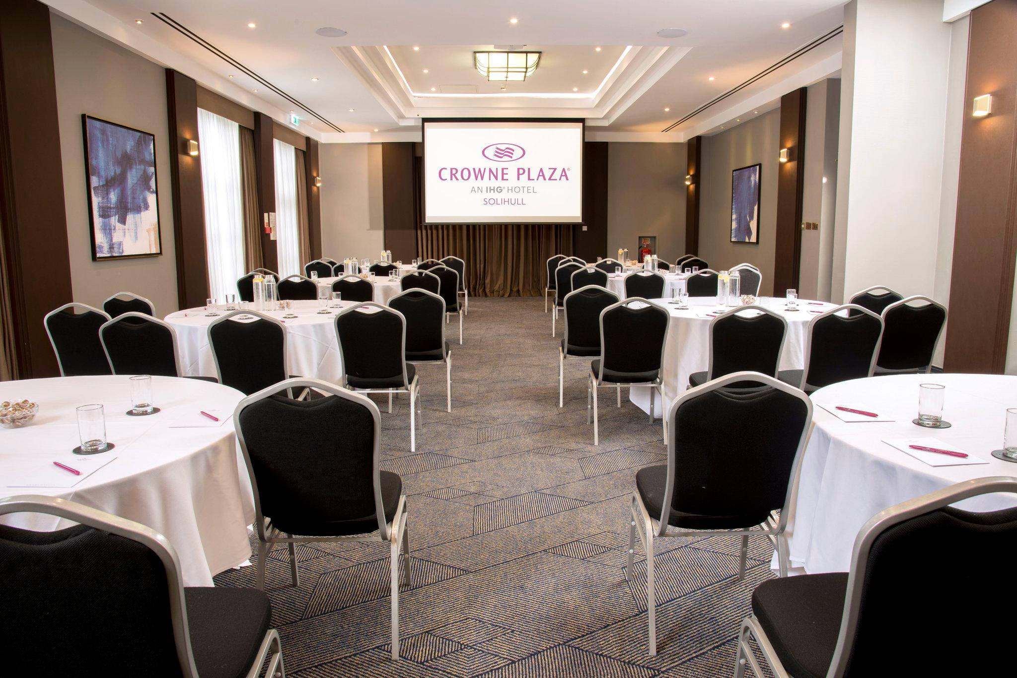 Crowne Plaza Solihull, an IHG Hotel Solihull 01216 239988