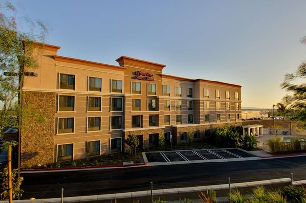 Images Hampton Inn & Suites Moreno Valley