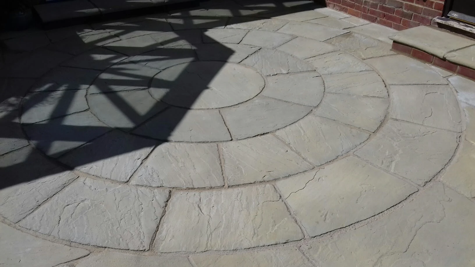 Images Milan Fencing & Landscaping