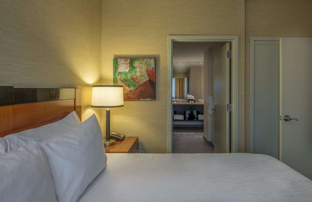 Images Hilton Garden Inn Reagan National Airport