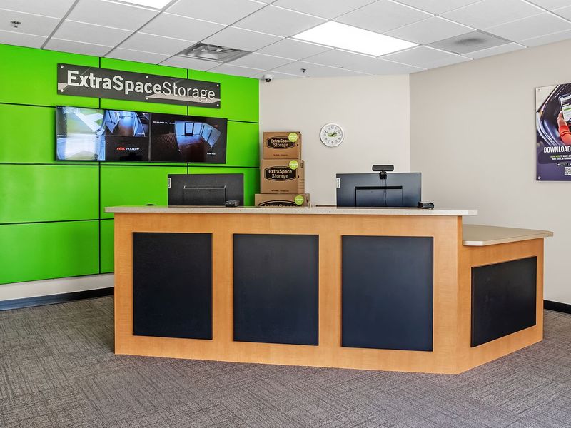 Office - Extra Space Storage at 17000 W Rogers Dr, New Berlin, WI 53151