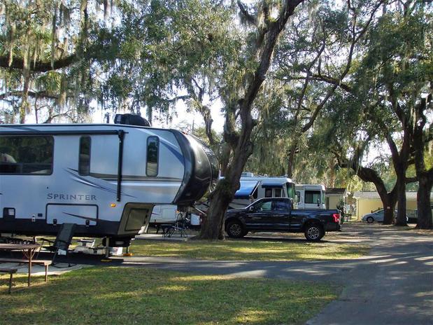 Images Silver Springs RV Park