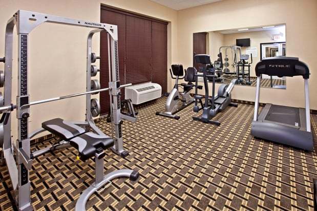 Images Holiday Inn Louisville Airport South by IHG