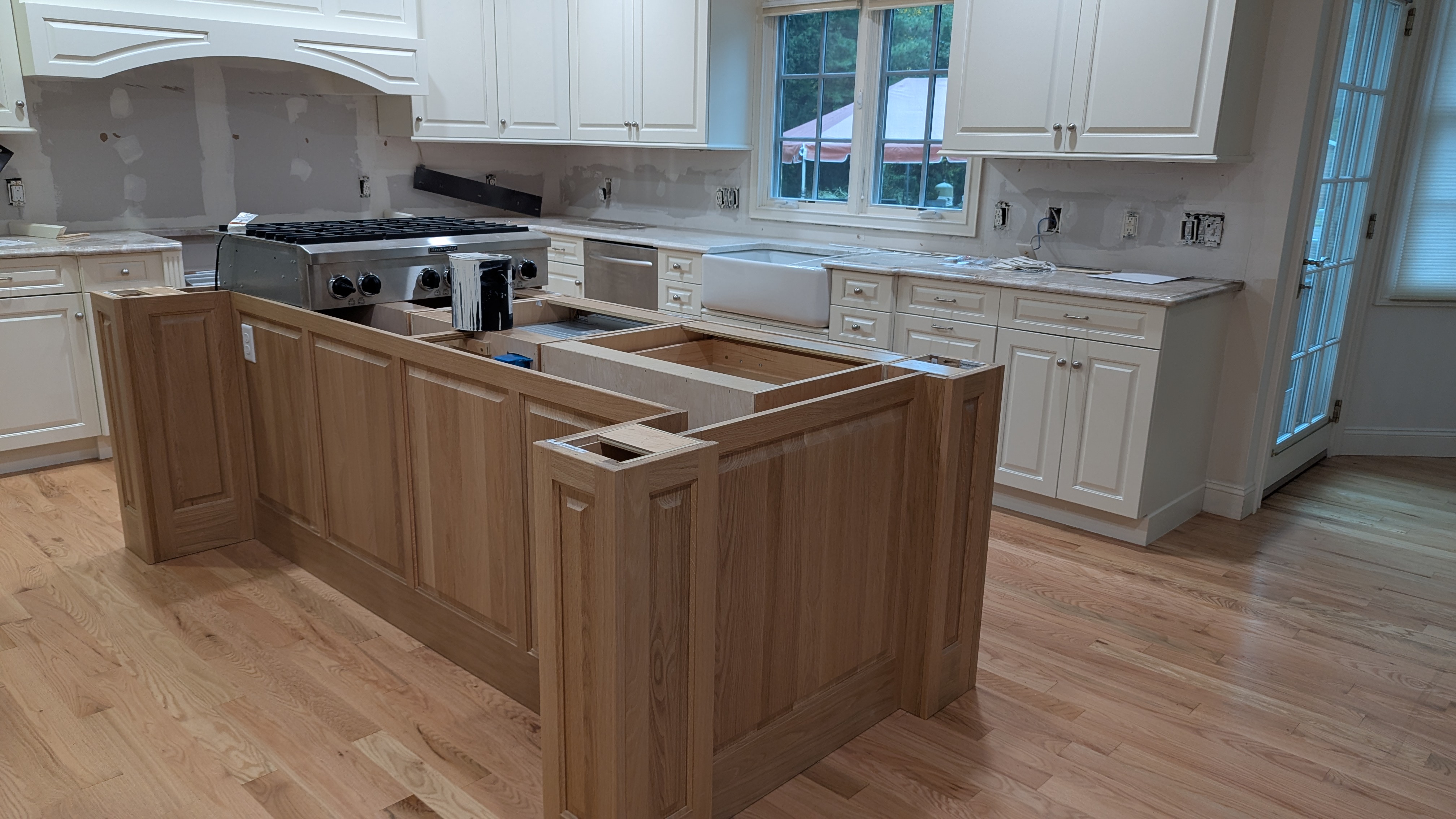MNM Custom Kitchens Image