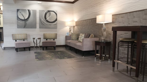 Images Holiday Inn Express & Suites Morton Peoria Area by IHG