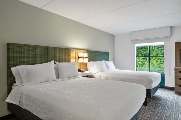 Images Hampton Inn & Suites Lake George