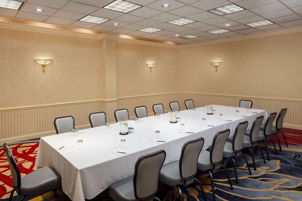 Images Hilton Chicago/Northbrook