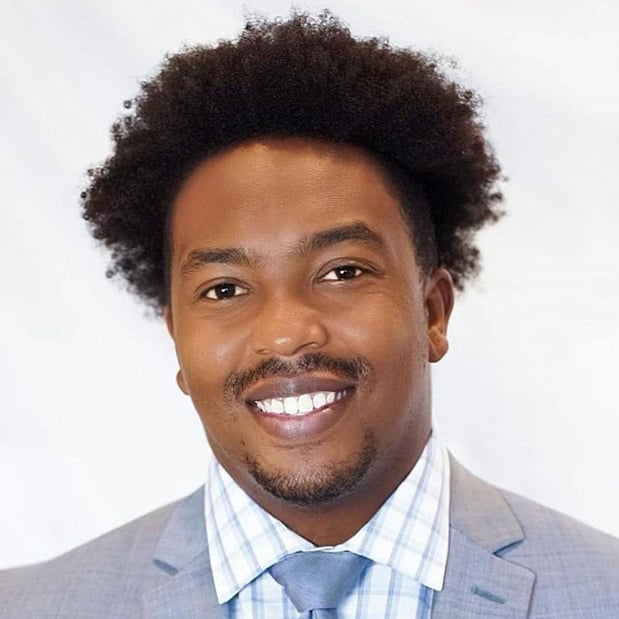 Images Edward Jones - Financial Advisor: Tevin Mercer