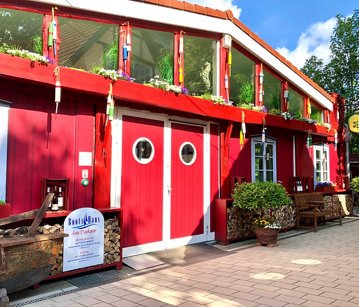 Bootshaus am Dieksee, Diekseepromenade 4 in Malente