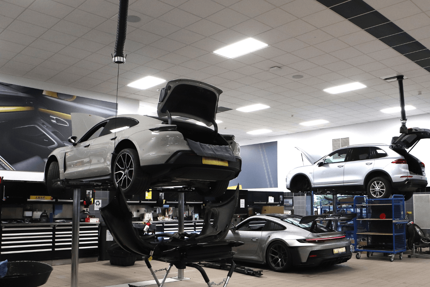 Images Porsche Centre Silverstone