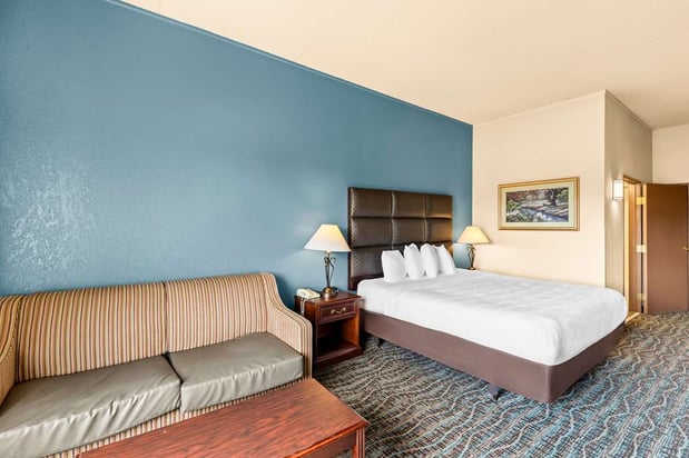 Images Best Western Holiday Manor